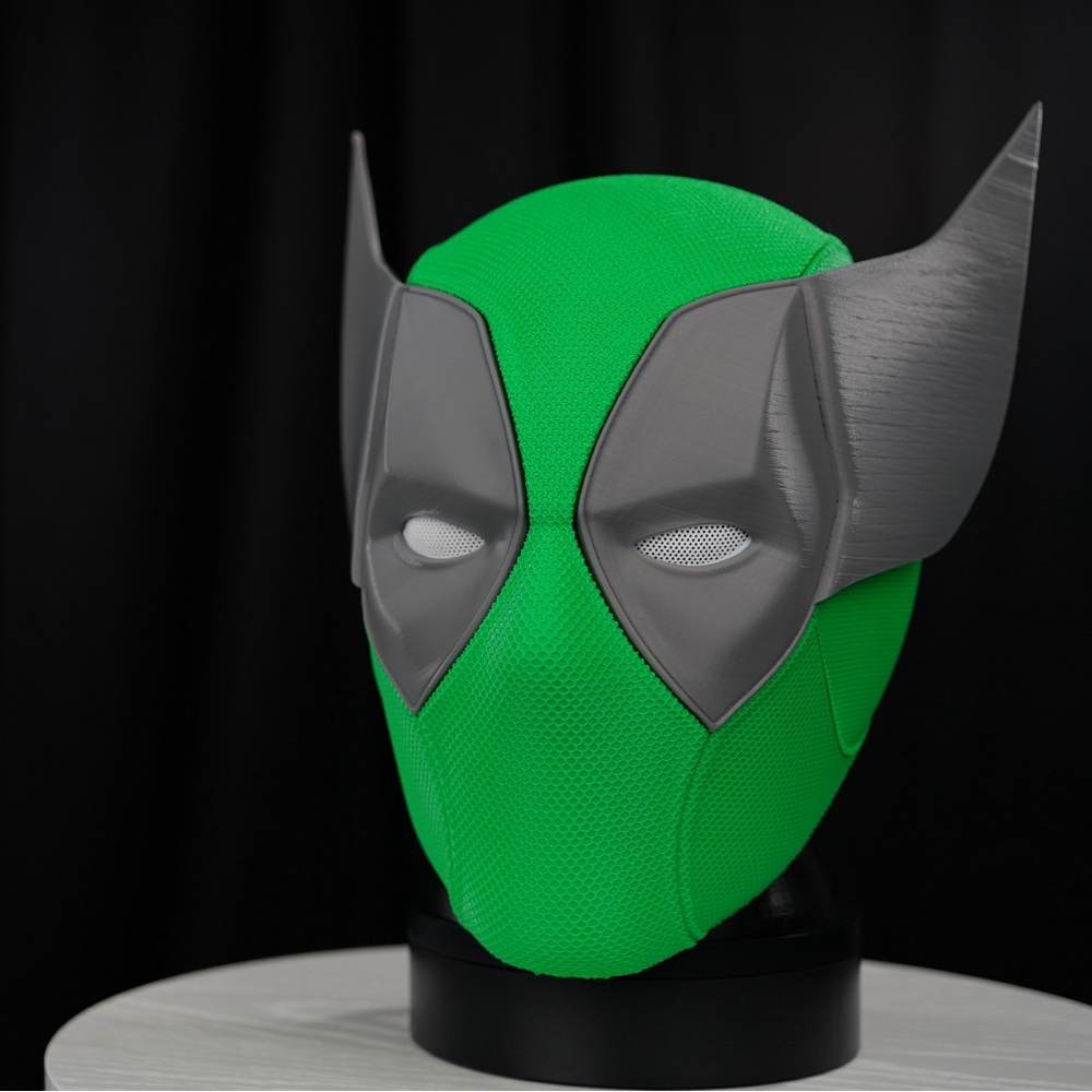 Kelly Green Deadpool Helmet (Full Size & Wearable)
